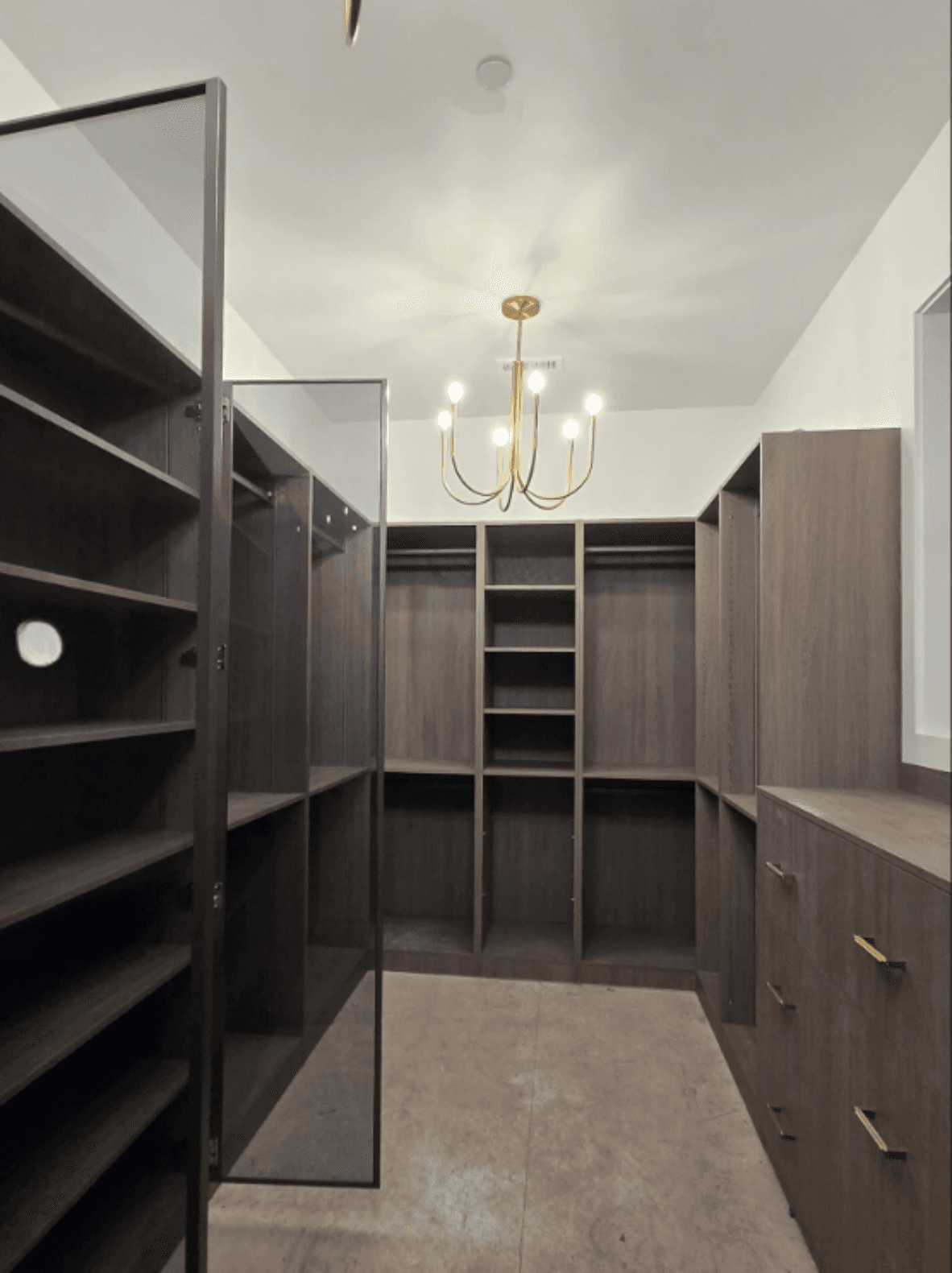 Obsidian Walnut closet finish